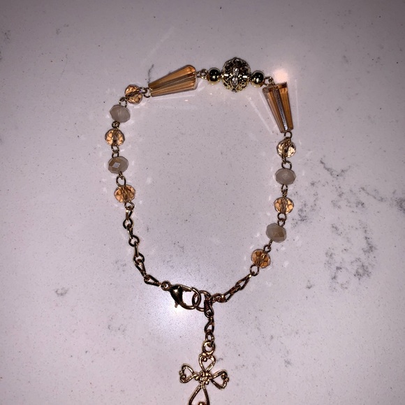 Bracelets - Picture 12 of 14